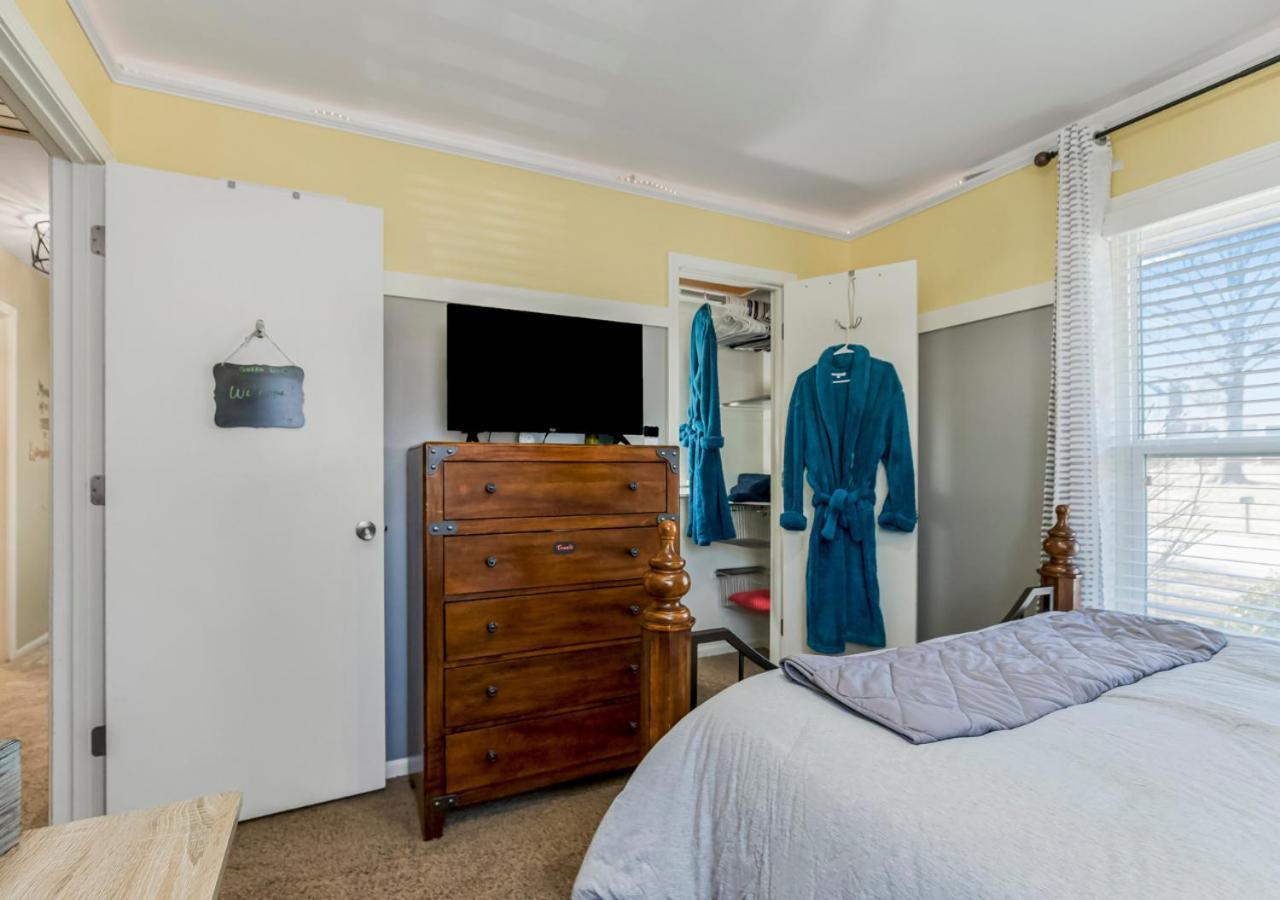 Becky & Marvels 420 Stay - Private Room Kansas City Eksteriør bilde